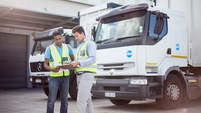 Foto eines LKW-Fuhrparkservices von Shell, der mit der Tankkarte genutzt werden kann