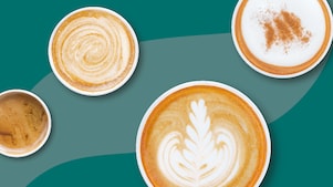 Fond vert avec différentes variétés de café